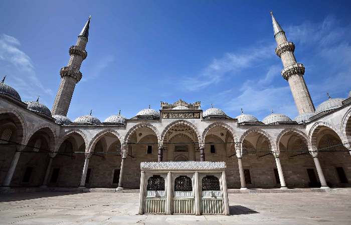 مسجد تاریخی سلیمانیه در استانبول